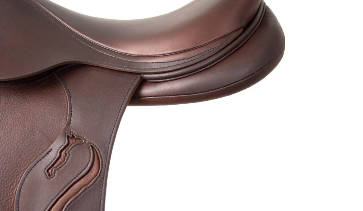 découvrez comment choisir la selle antarès idéale pour votre confort et performance en équitation. guide complet et conseils d'experts.